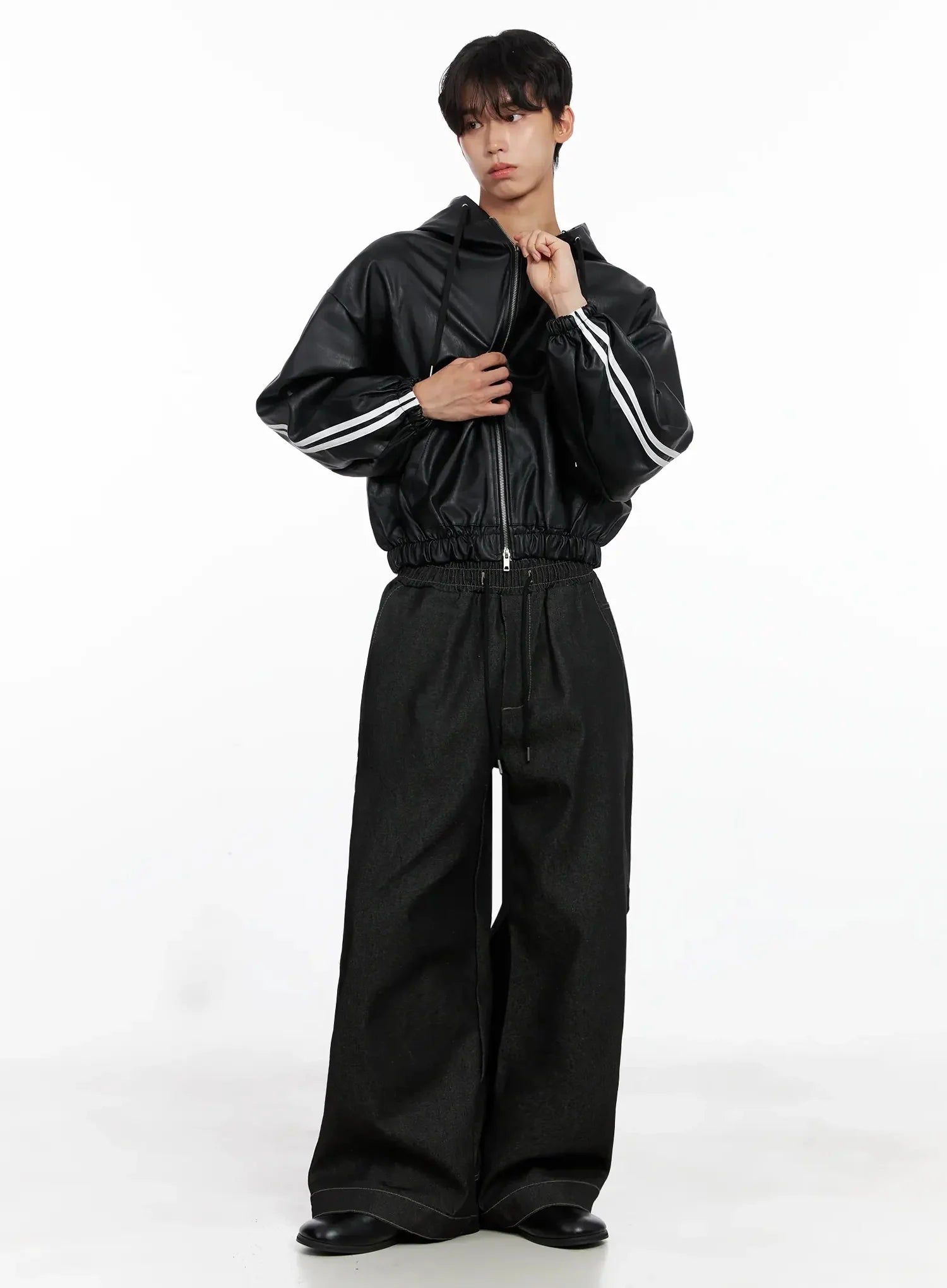 Men's Dark Denim Wide Pants IO517