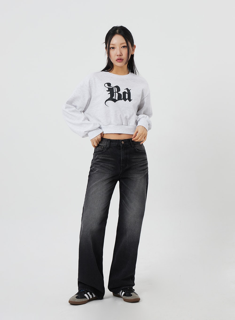 Mid-Rise Bootcut Jeans CF327