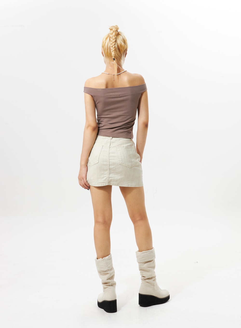 Off-Shoulder Sleeveless Top IG302