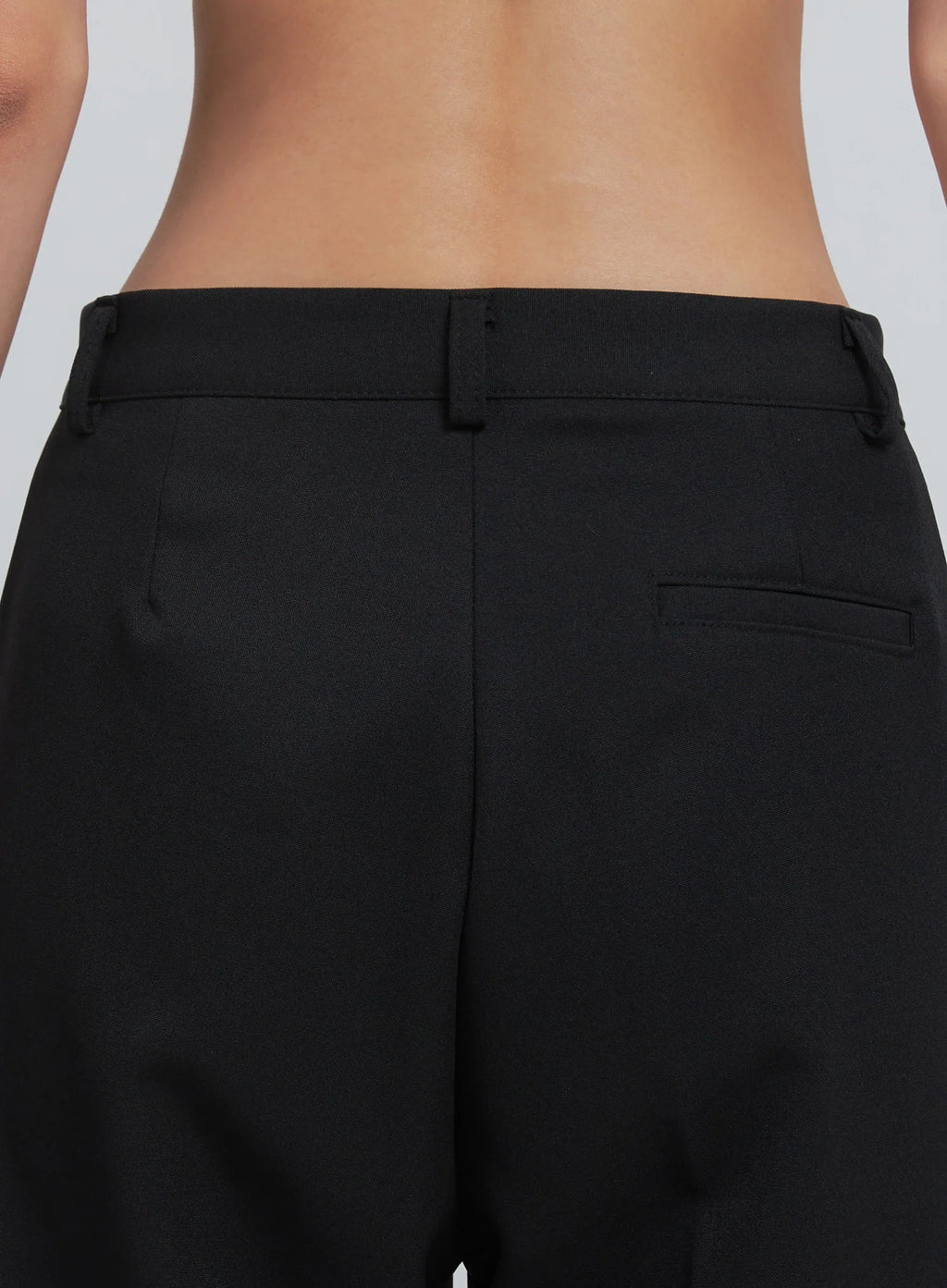 Classic Wide-Fit Slacks (Black) IU512