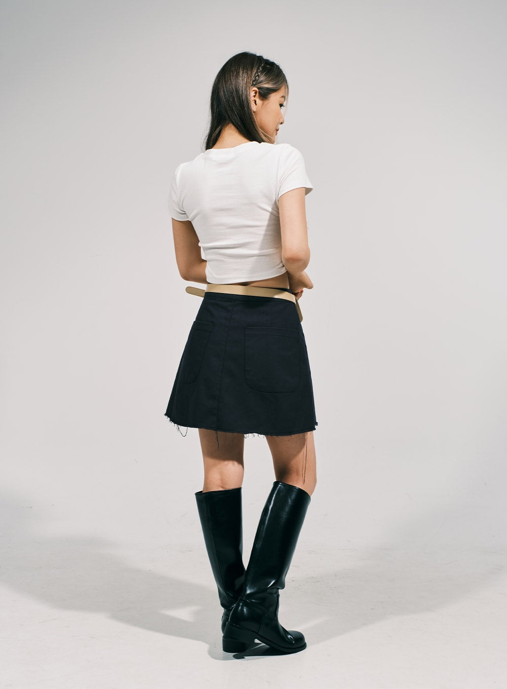 Expression Graphic Crop Tee CJ02