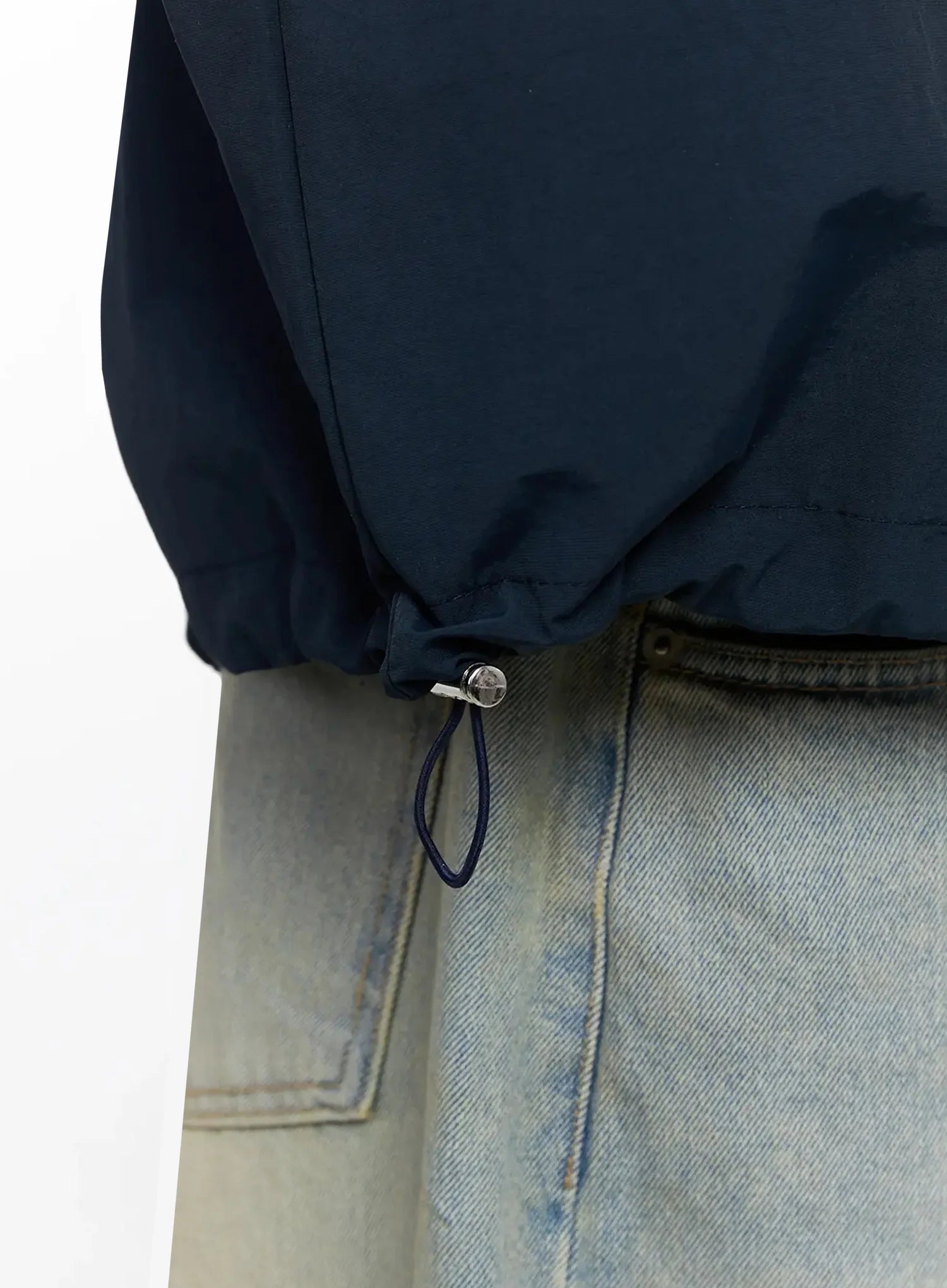 Men's V-Neck Lettering Windbreak Pullover IO517