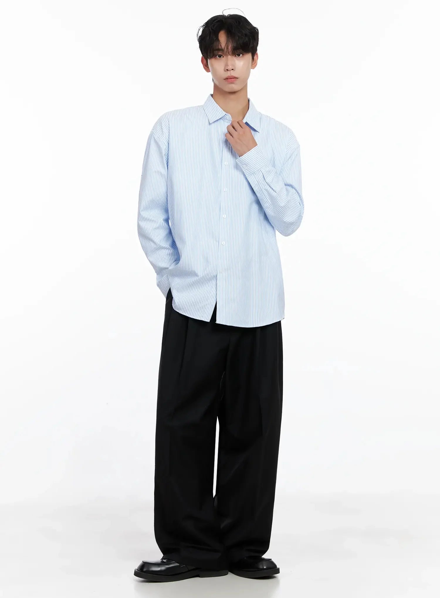 Men's Classic Striped Oxford Shirt IO516