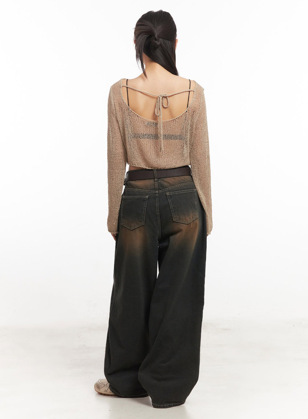 Mesh Back-Strap Knit Crop Top IA521