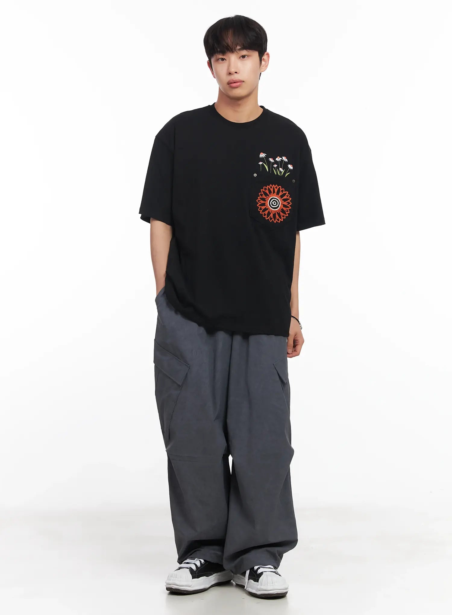 Men's Wide-Leg Cargo Pants IU519