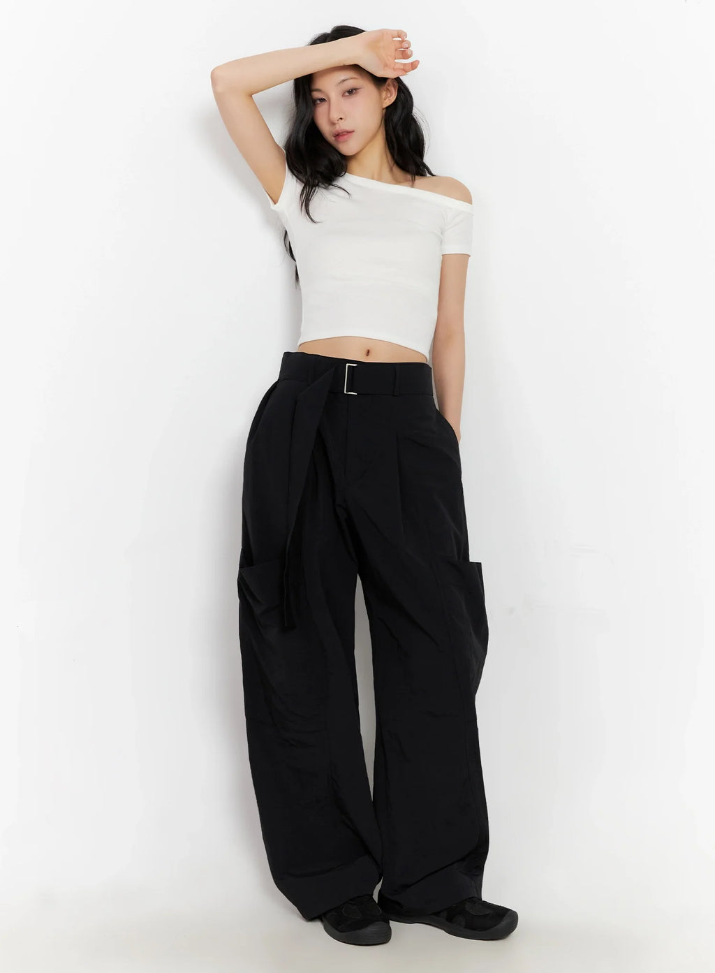Belted Wide-Leg Utility Cargo Pants IG508