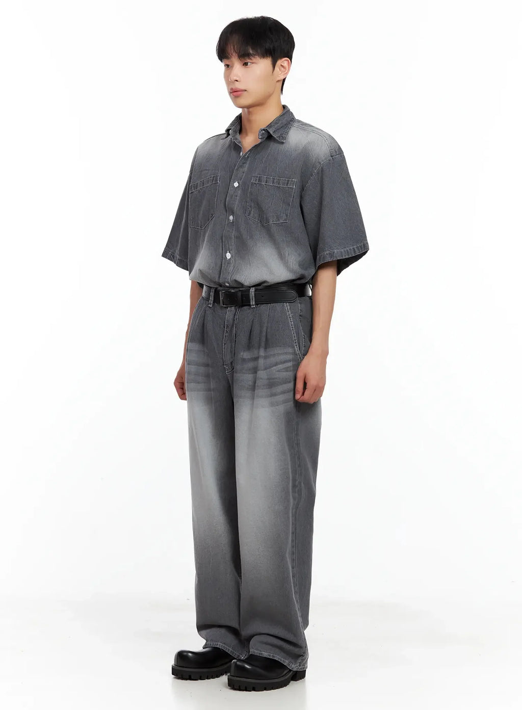 Men's Washed Denim Button-Up Top IL516