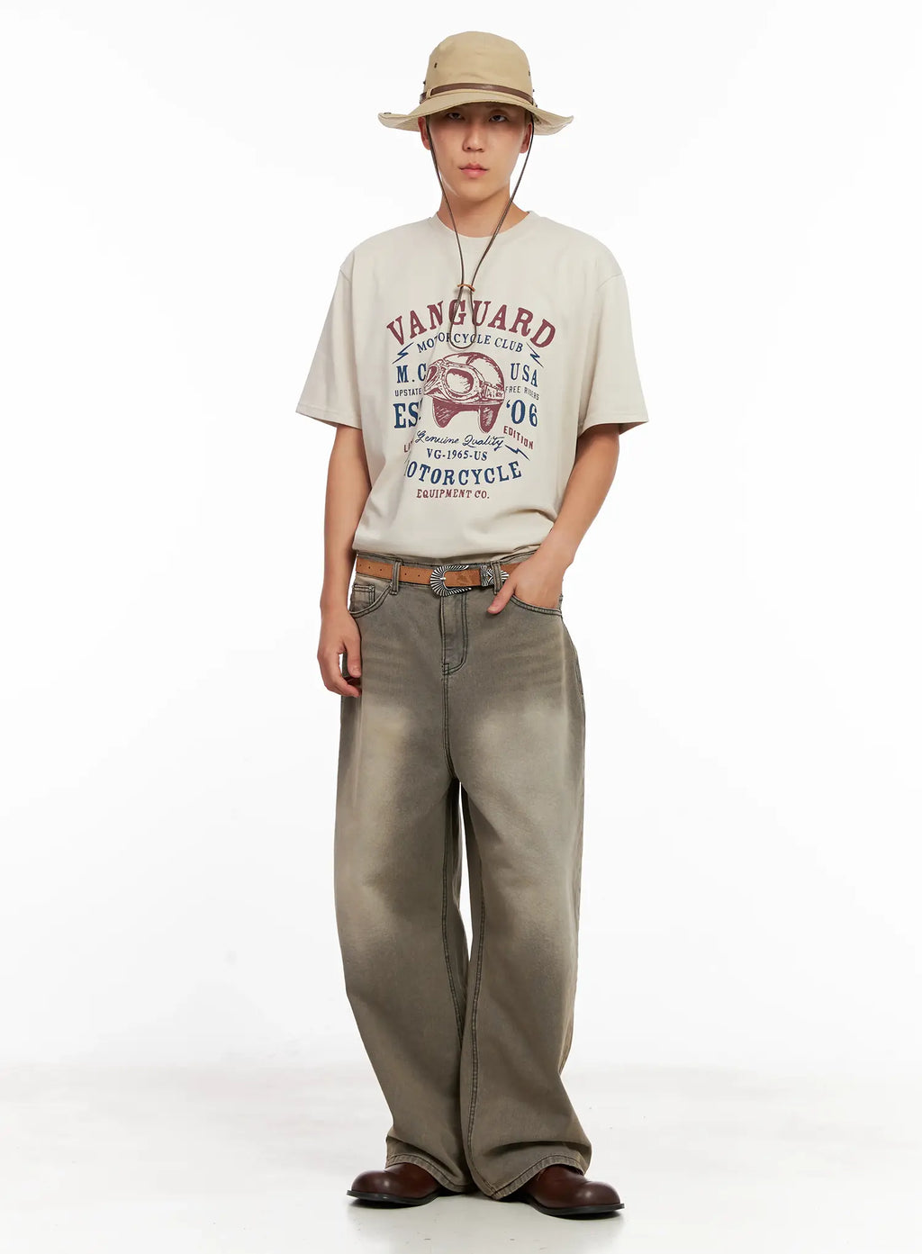 Men's "Vanguard" Graphic Tee IL521