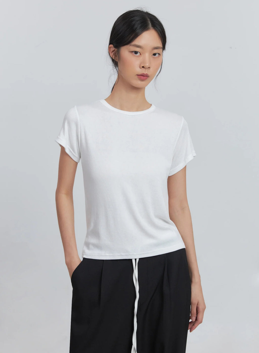 Loose-Fit Short-Sleeve Tee IU512