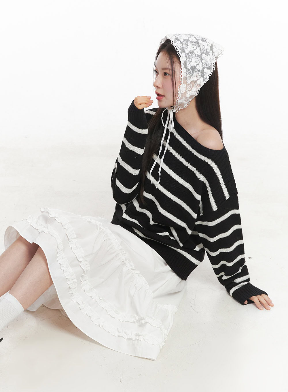 Stripe Boat-Neck Knit Sweater IY509