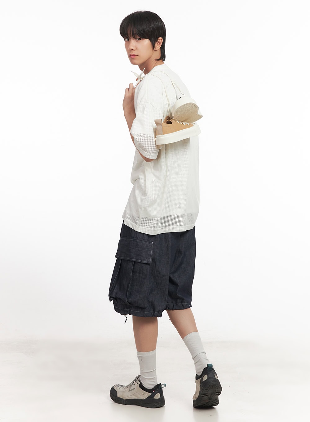 Men's Oversized Graphic Mesh T-Shirt IA510