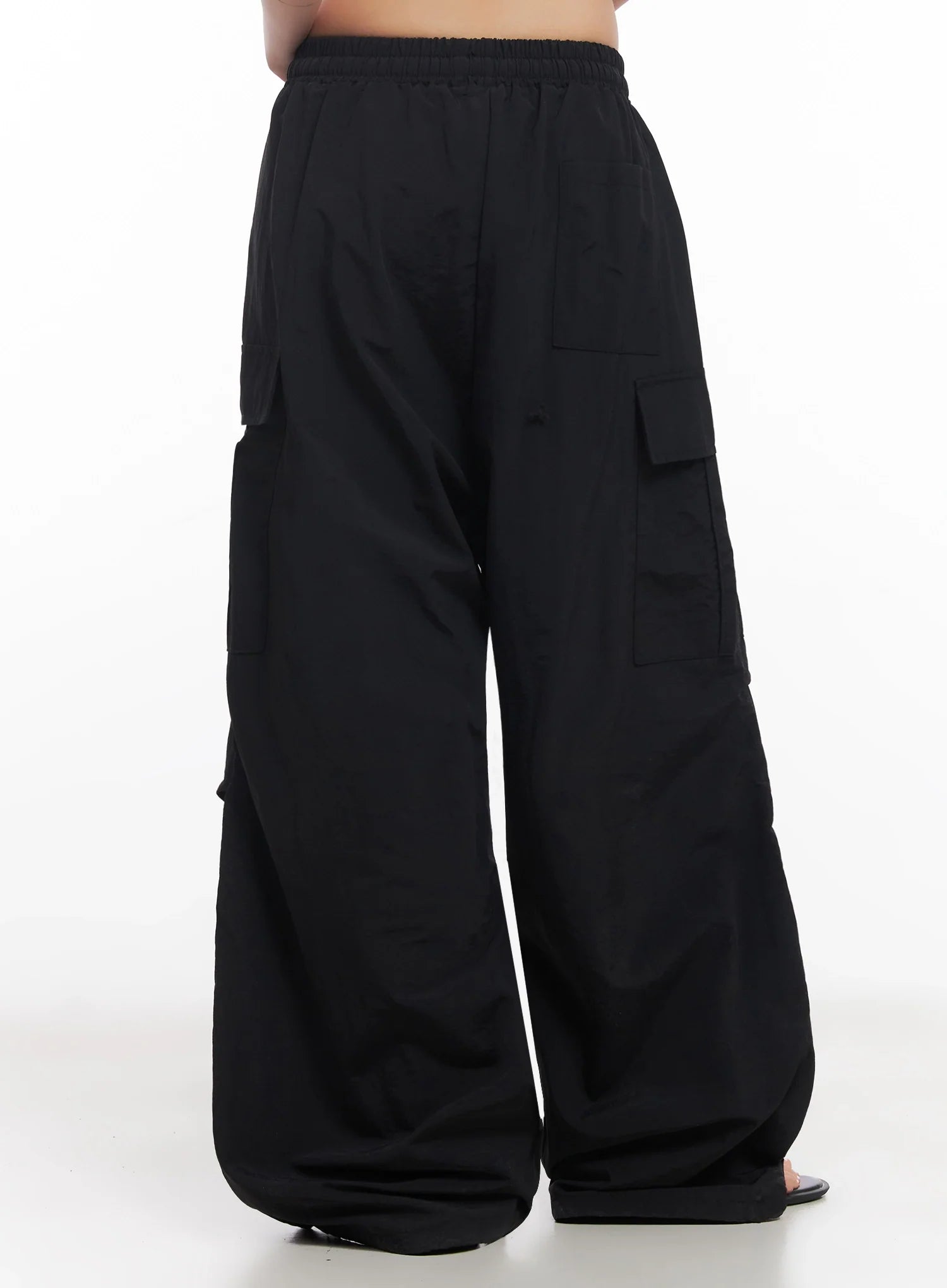 Black Utility Wide-Fit Cargo Pants IC503