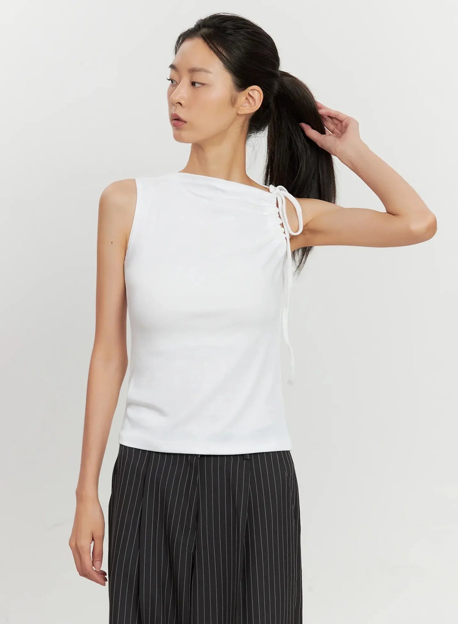 Asymmetric High Neck Tank Top IL528