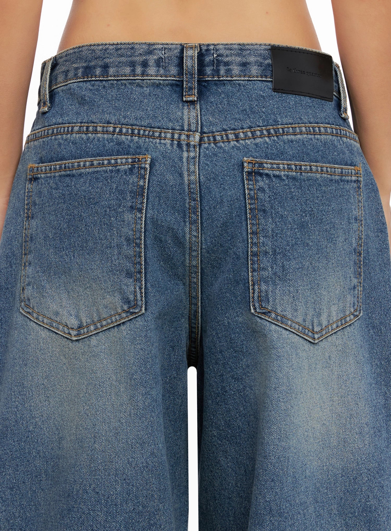 Lilah Wide-Leg Washed Jeans IG527