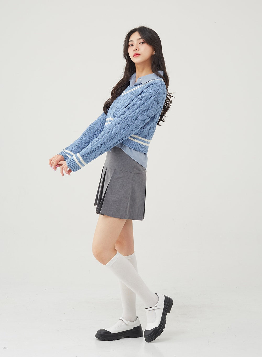 Basic Tone Down Color Crop Shirt BG23