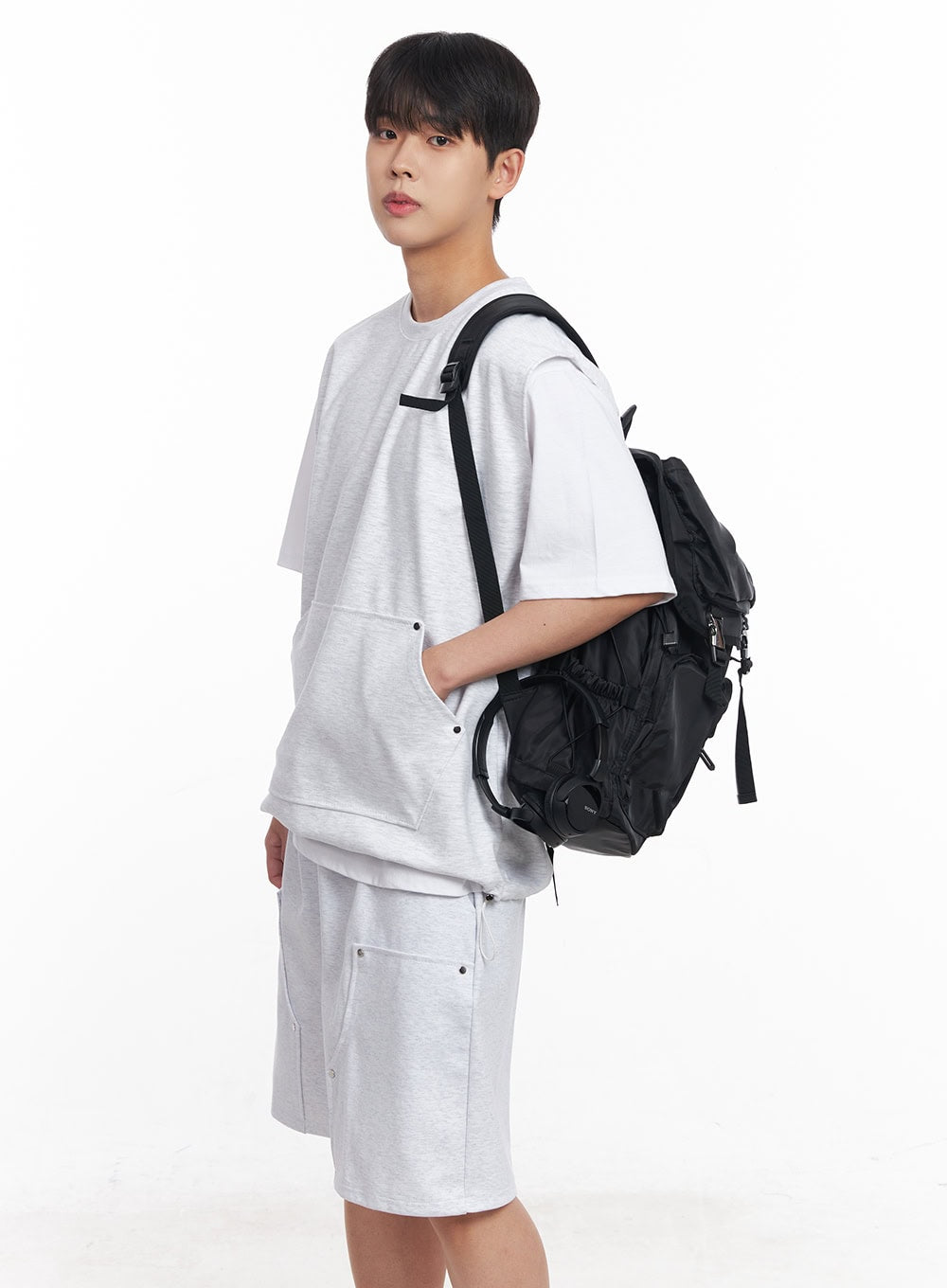 Men's Loose-Fit Cotton Pocketed Vest IY522