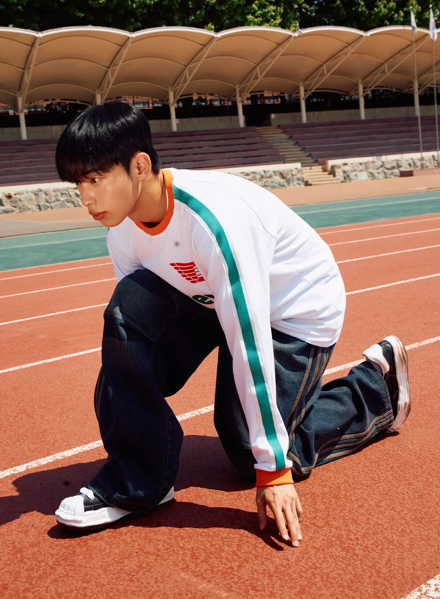 Men's Graphic Long-Sleeve Tee IL515