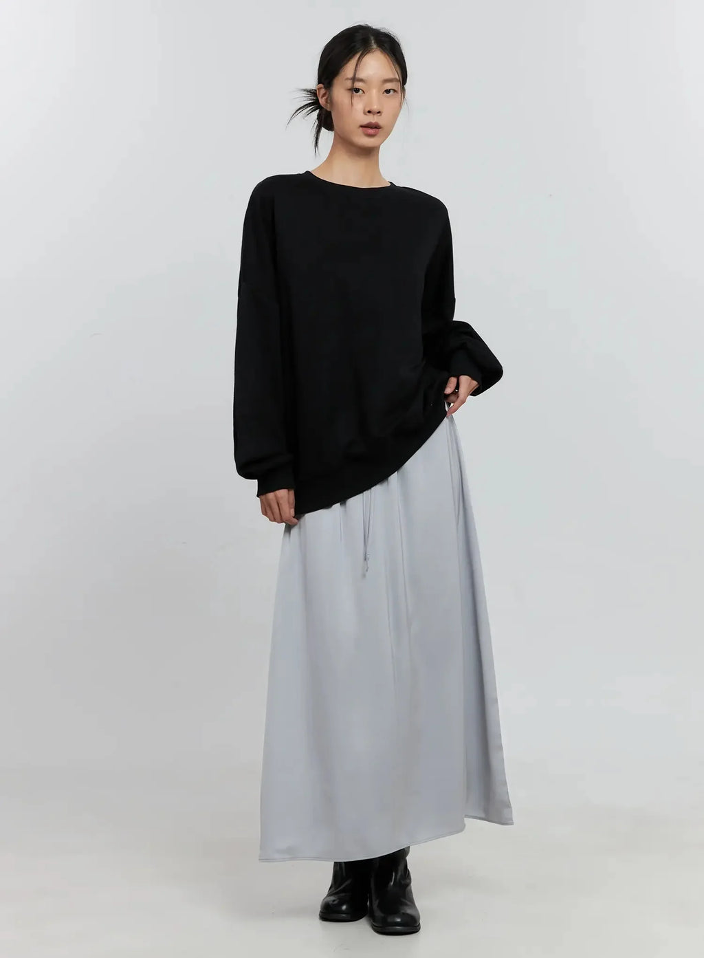 Classic Grey Crewneck Sweatshirt IS516