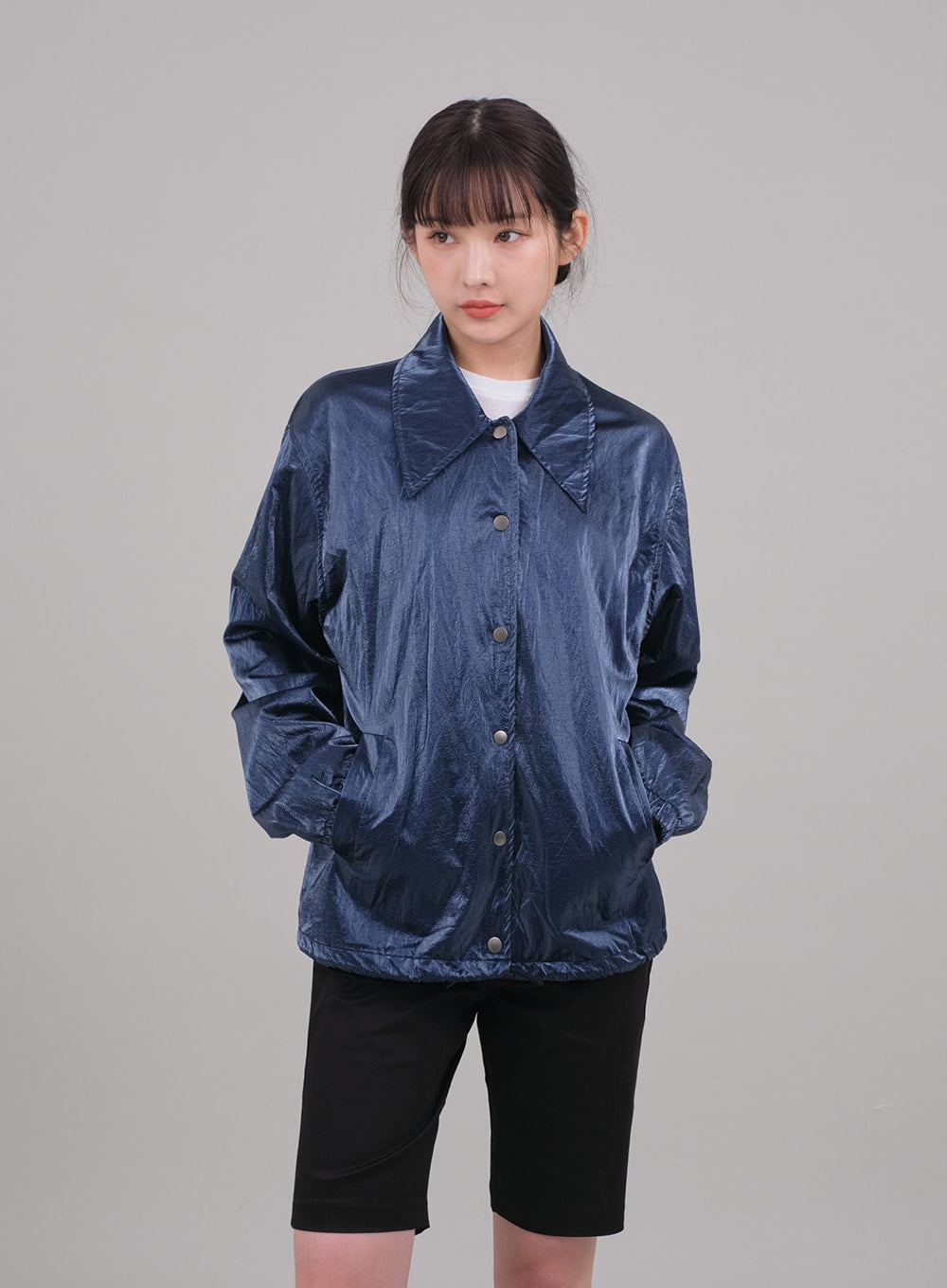 Cropped Long Sleeve T Shirt with Graphic Print F10