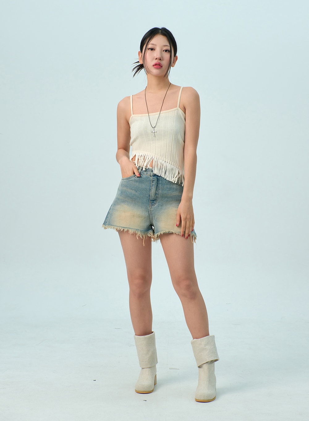 Mid-Rise Denim Shorts BU308