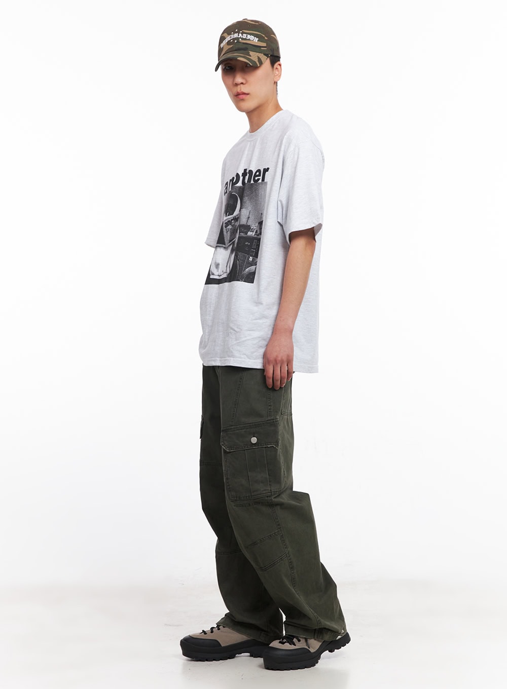 Men's Wide-Fit Cargo Pants IU512