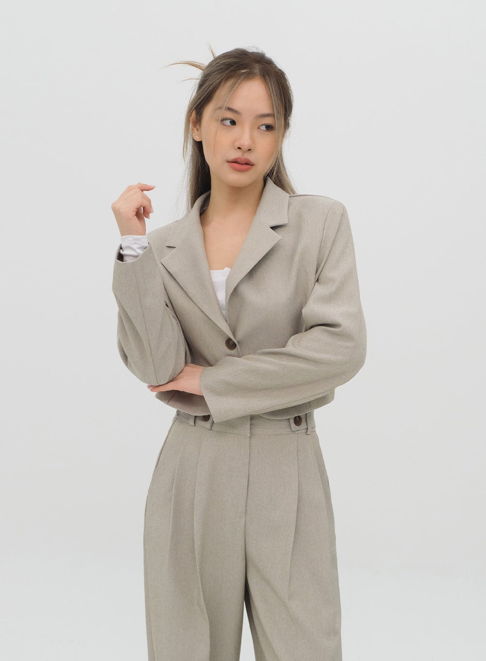 Scoop Neck Long Sleeve T Shirt with Front Buttons CM2