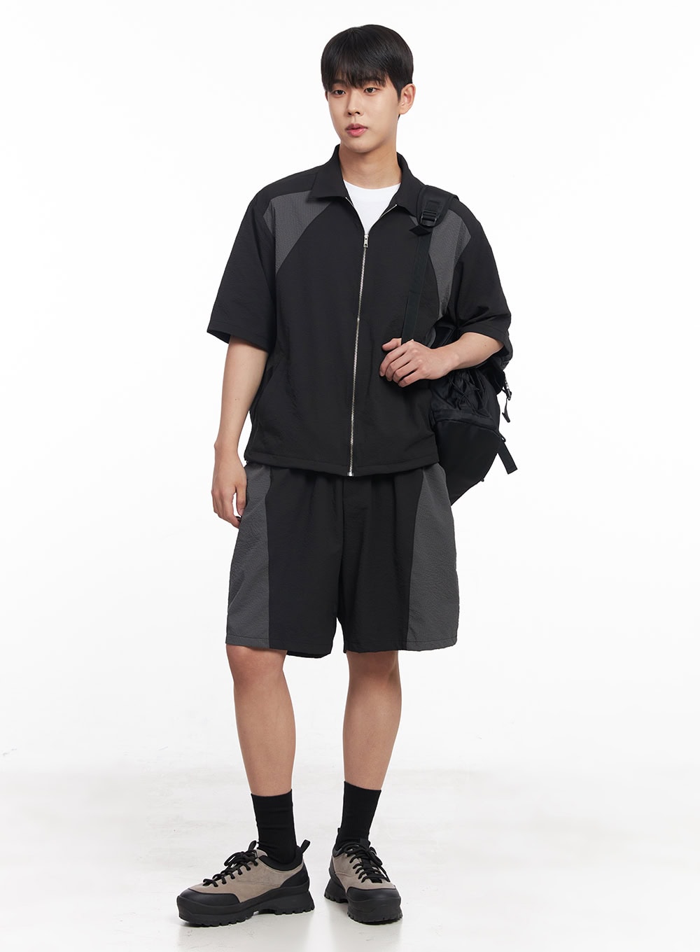 Men's Zip-Up Collared Half-Sleeve Shirt IY520