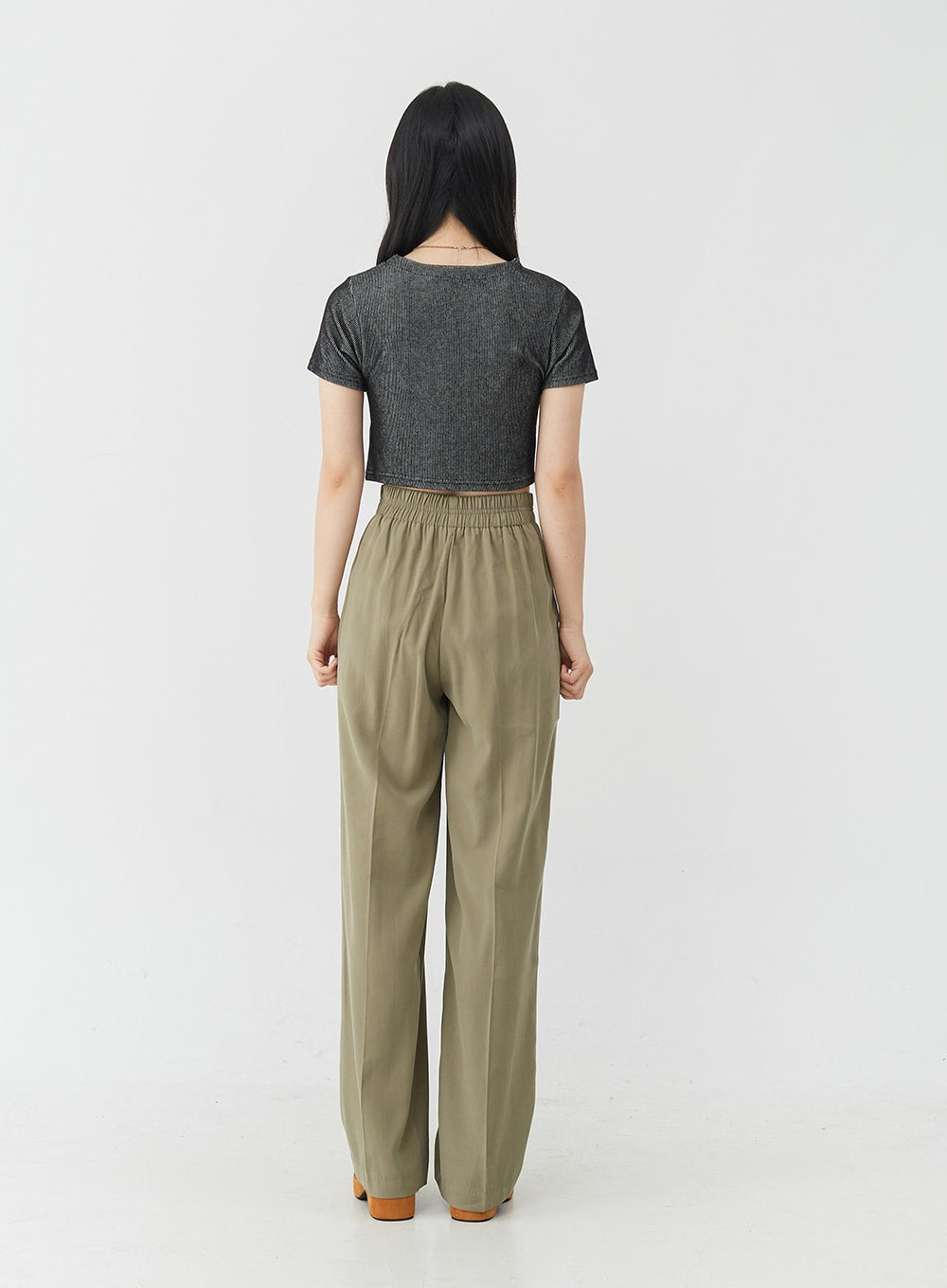 Basic Round Neck Cropped Cardigan OU1