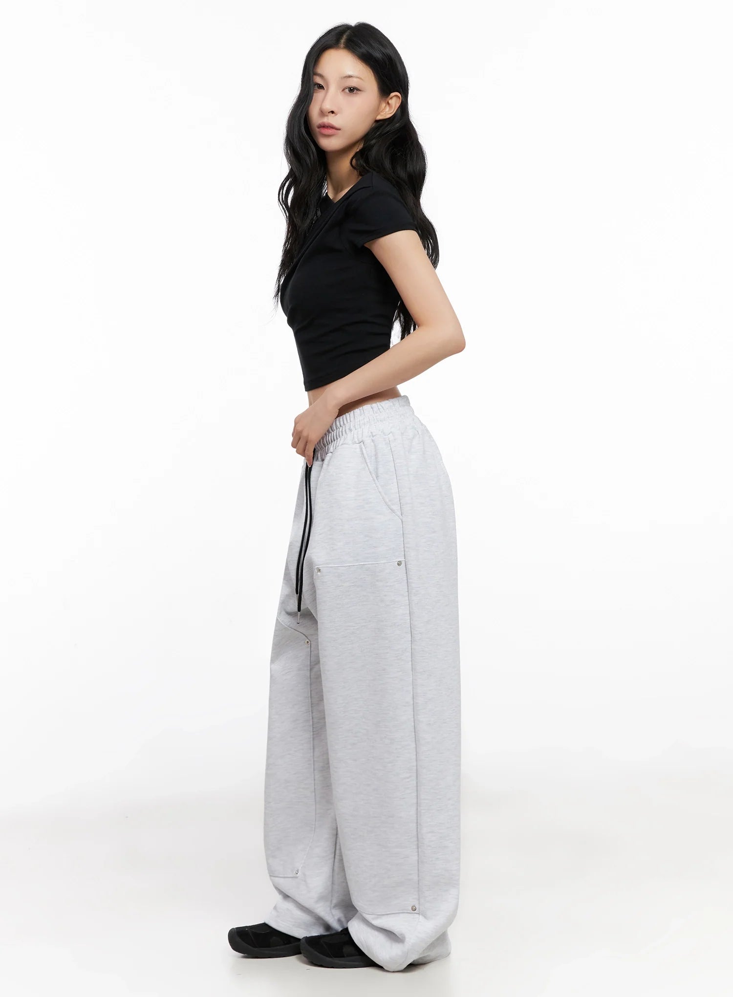 Asymmetric Shirred Off-Shoulder Crop Tee IG508