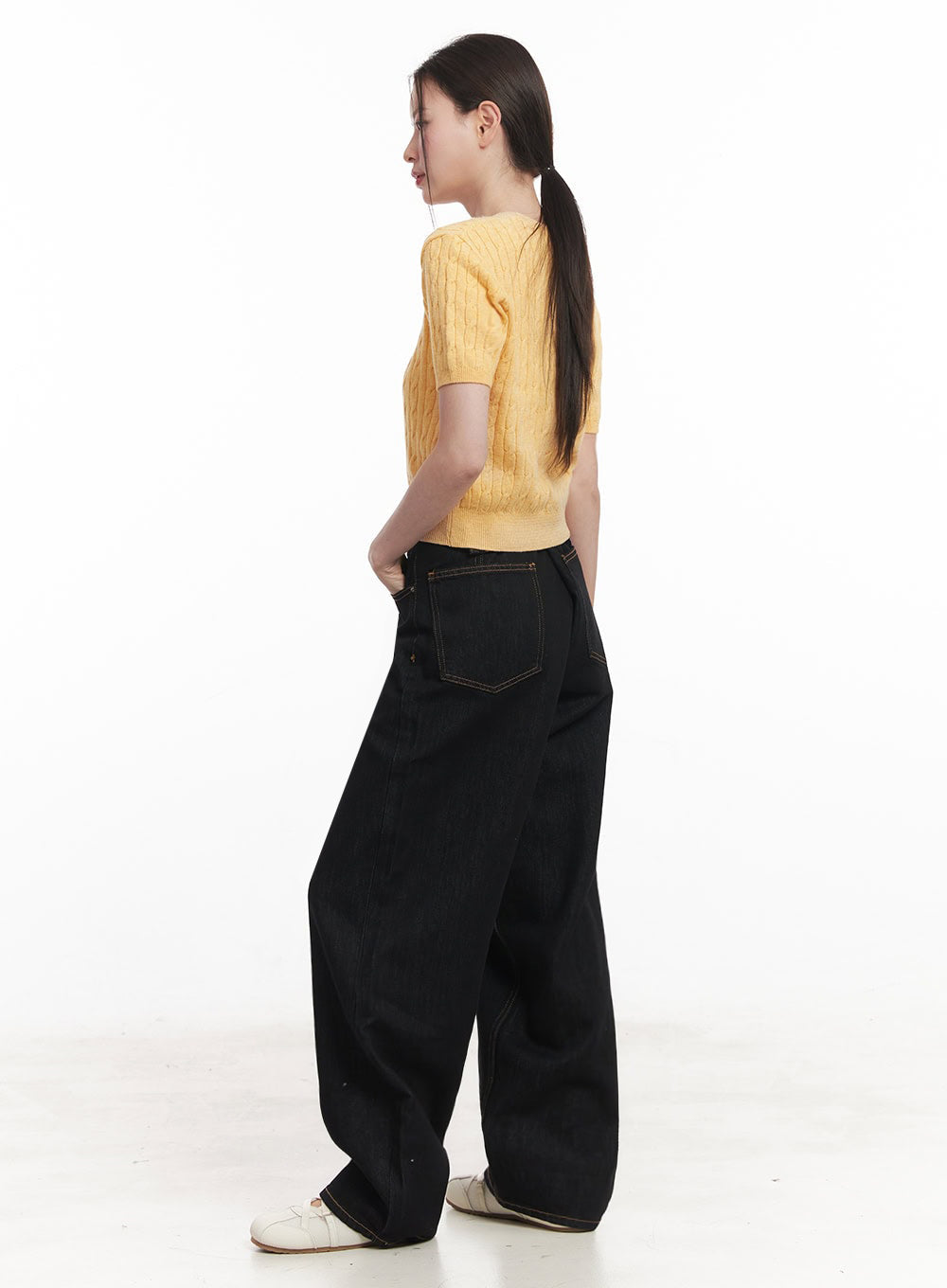 Cable-Knit Crop Top IY513