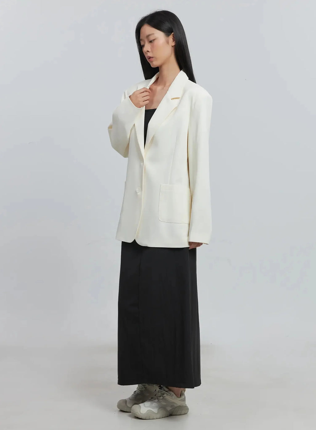 Classic Oversized Blazer (Light beige) IU512