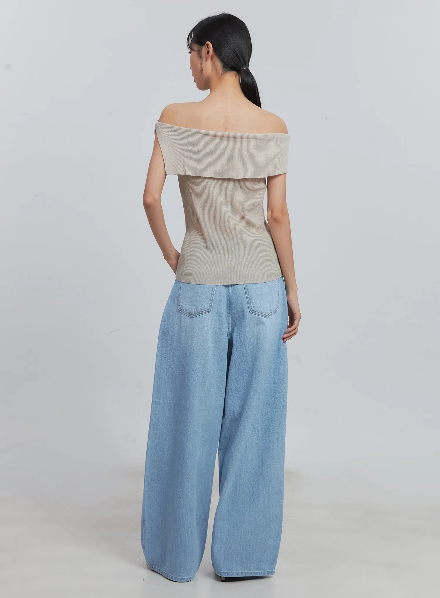 Scarlett Washed Wide-Leg Jeans IU512