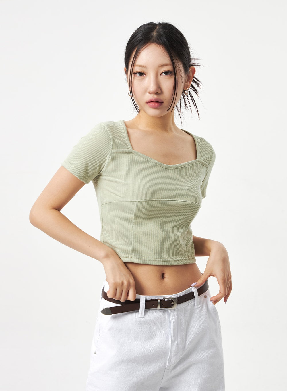 Heart Neck Cropped Tee CA320