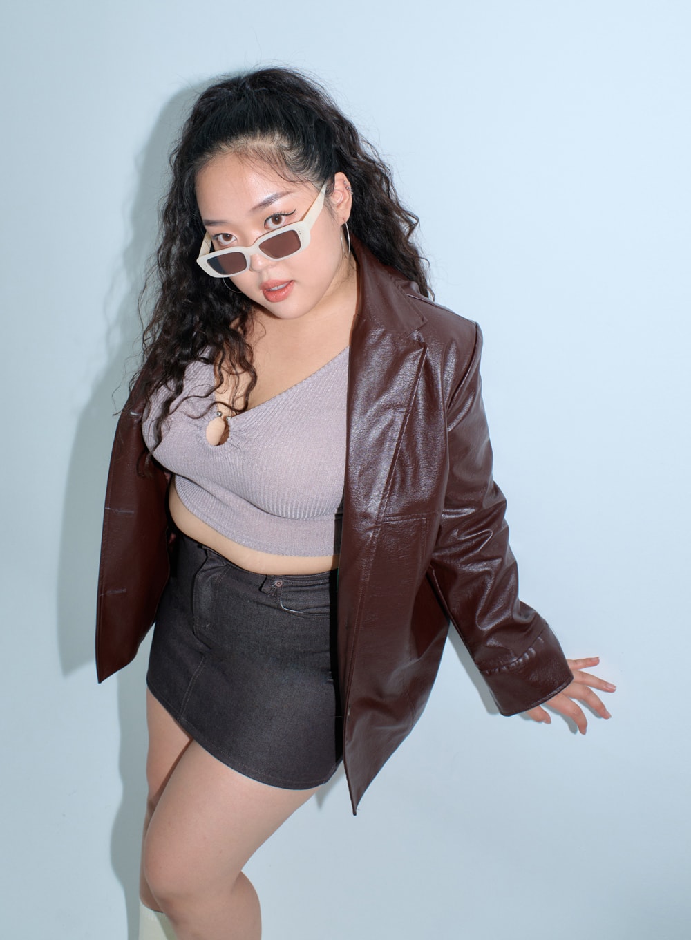 Plus Sexy V-Neck Crop Metal Ring T-Shirt IN04