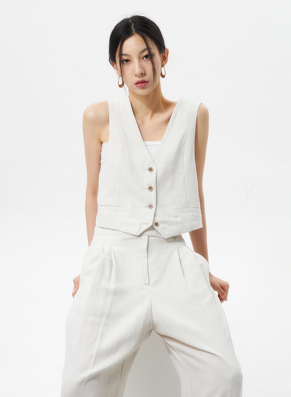 Cropped Button Vest IU326