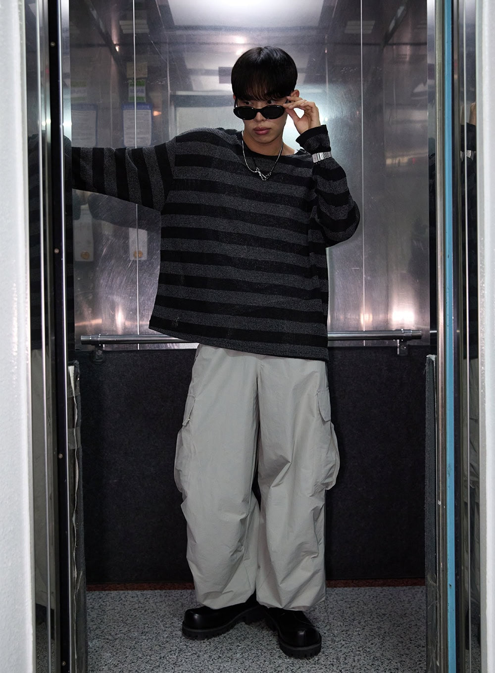 Men's Cargo Balloon-Fit Windbreaker Pants IY530