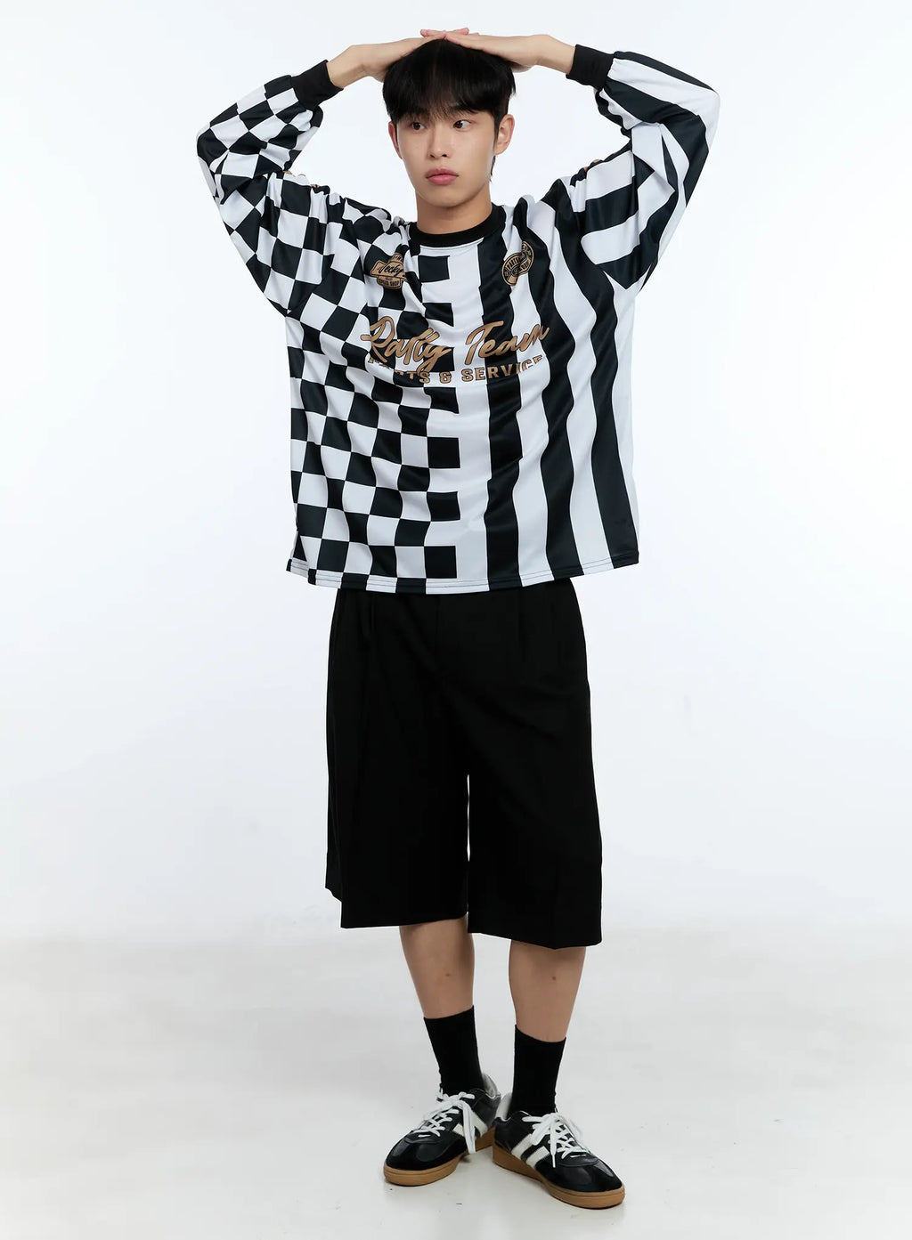 Men's Classic Pleated Bermuda Shorts IG519