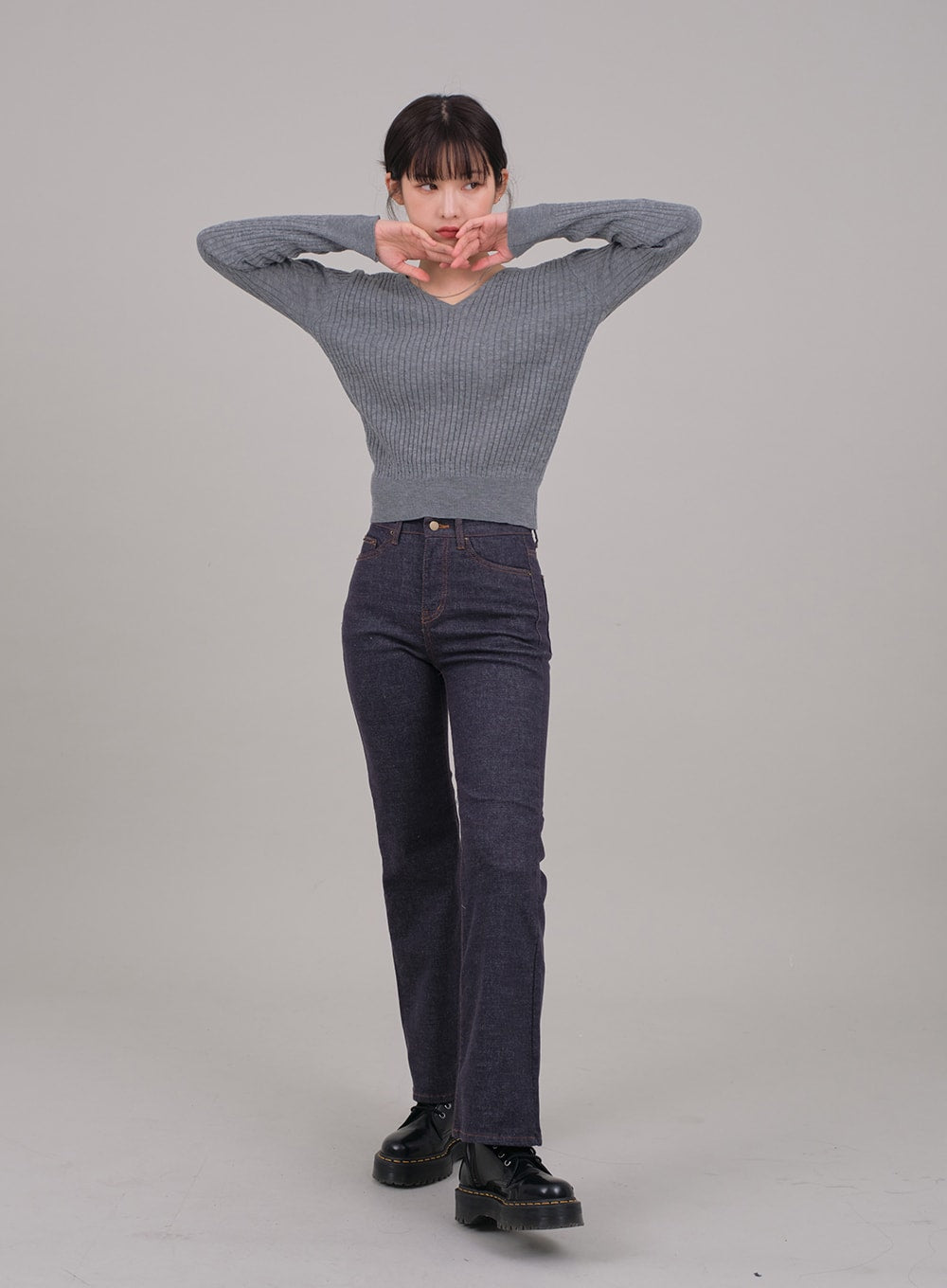 V Neck Cable Knit Top C2701