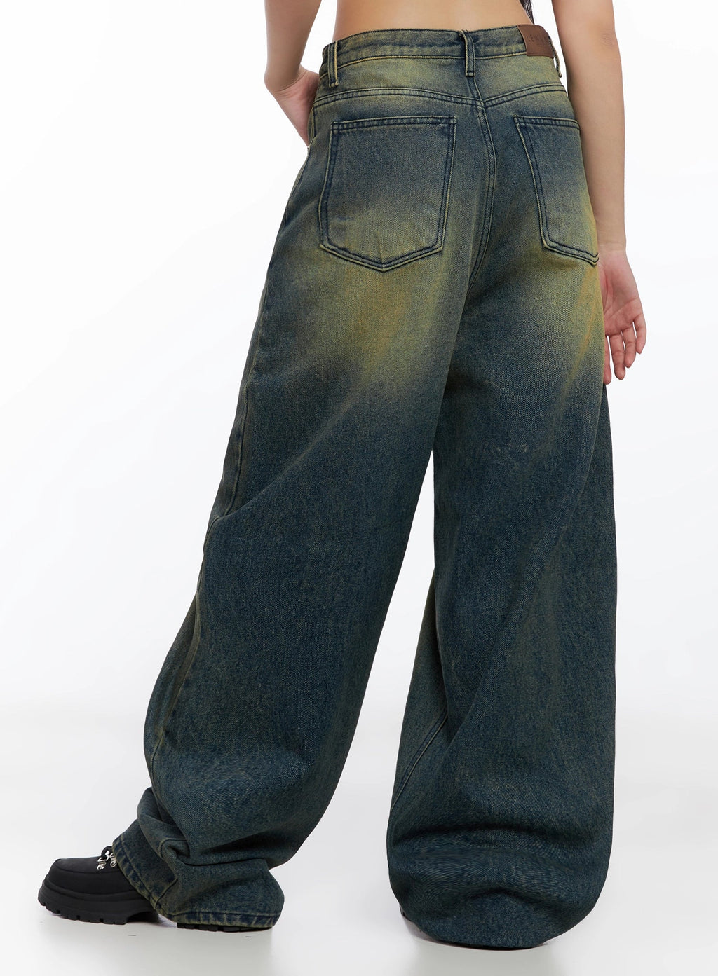 Elora Washed Baggy Jeans IS525