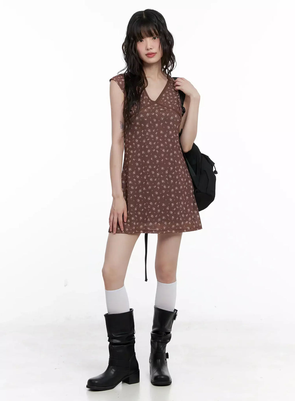 V-Neck Floral Print A-Line Dress IL531