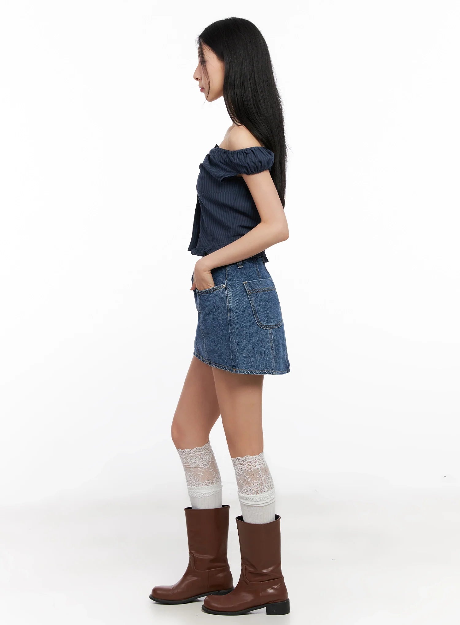 Off-Shoulder Puff-Sleeve Blouse IG508