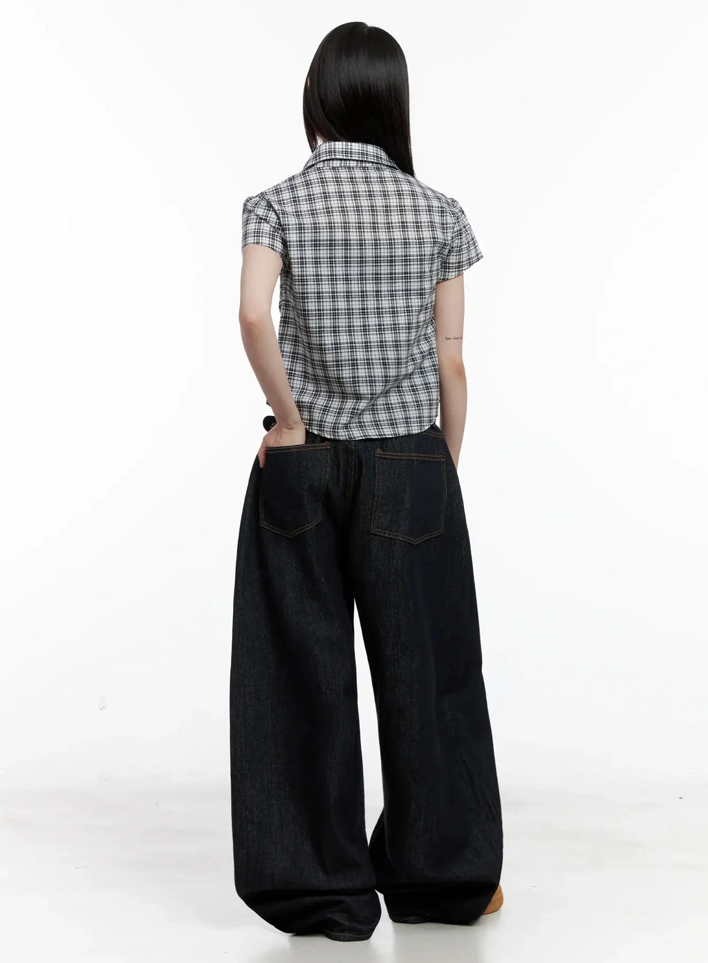 Shirred Plaid Button-up Blouse IL531