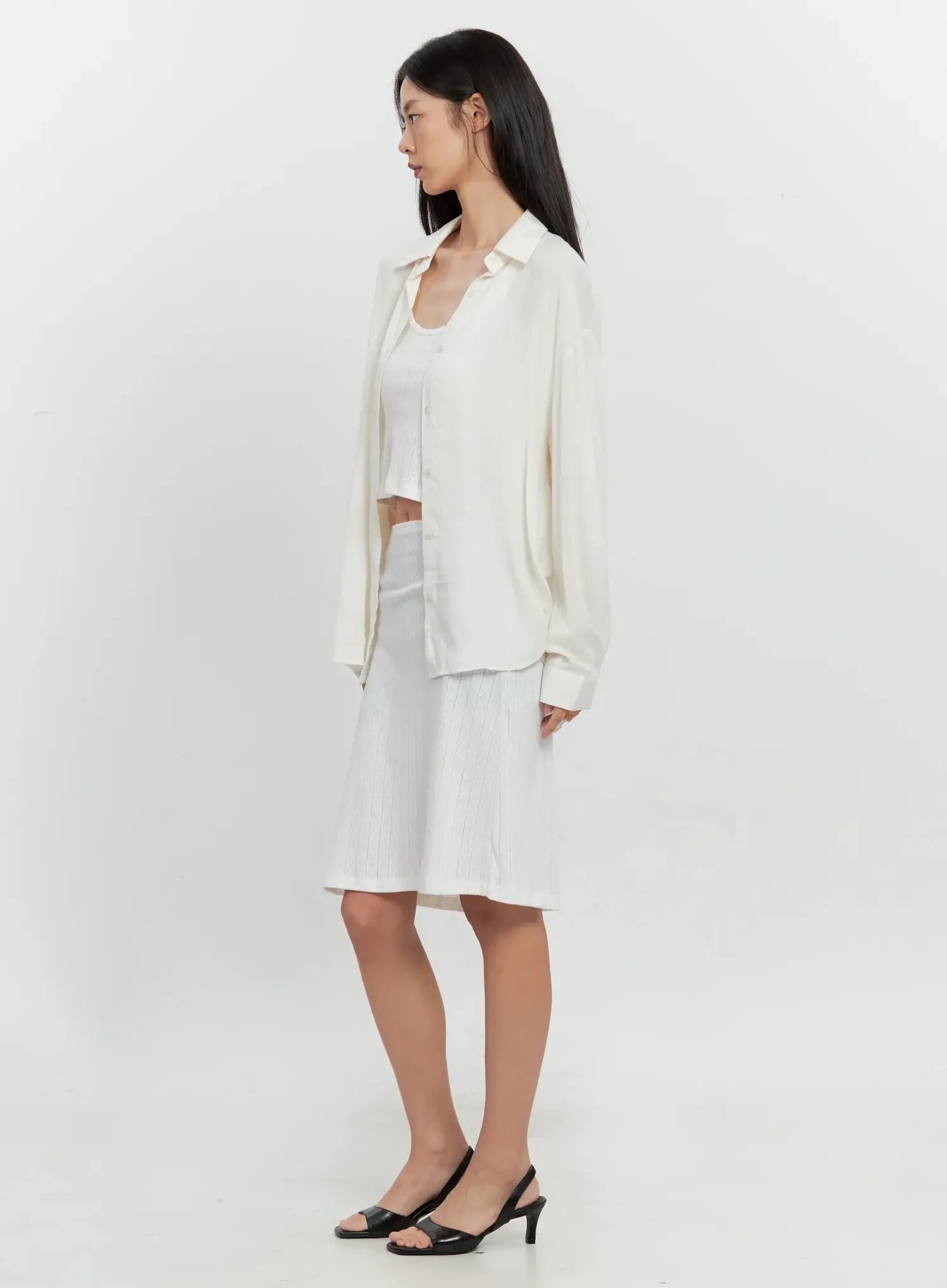 Classic Long-Sleeve Button-Up IL528