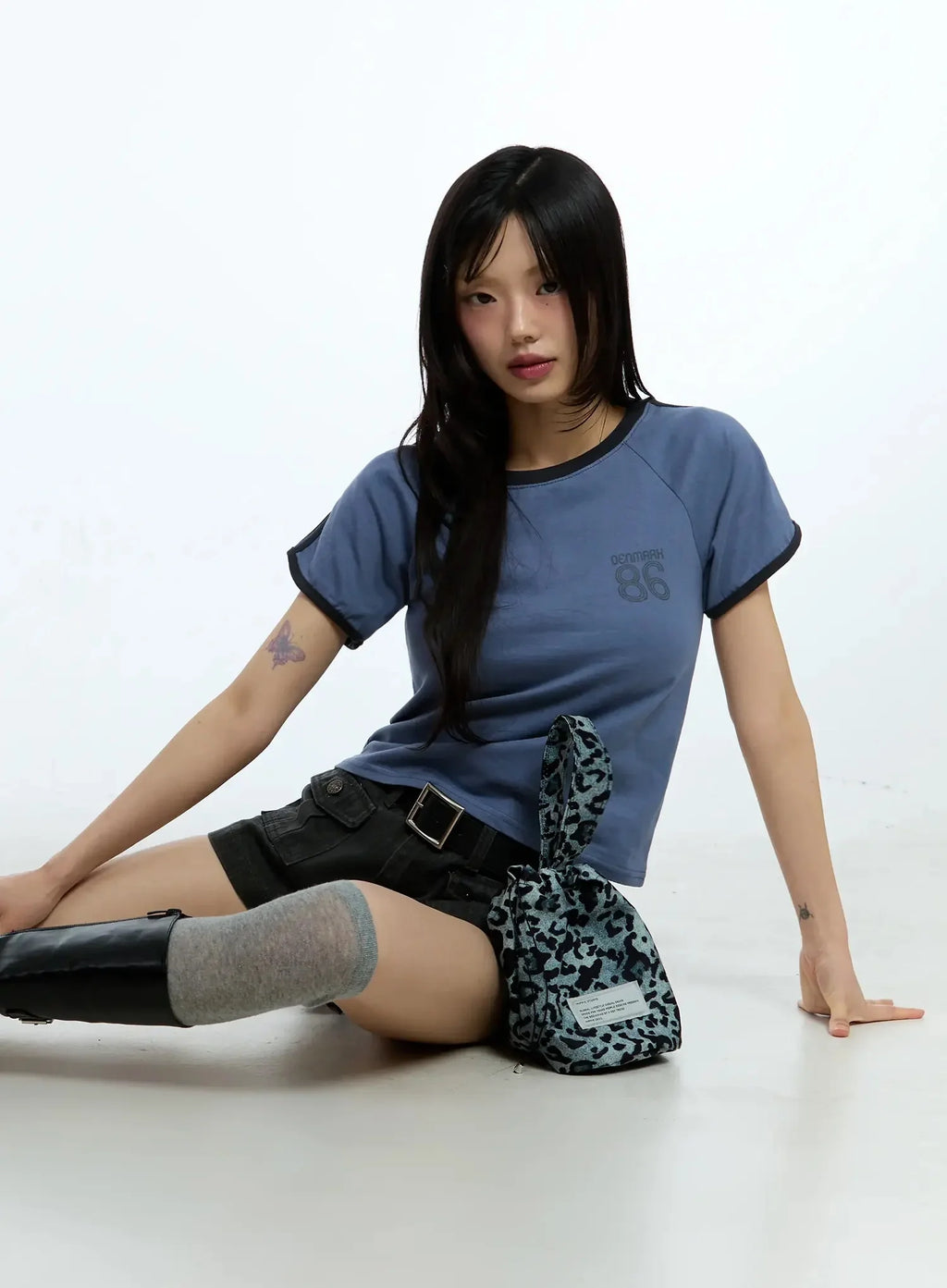 Two-Tone Graphic Tee IU524