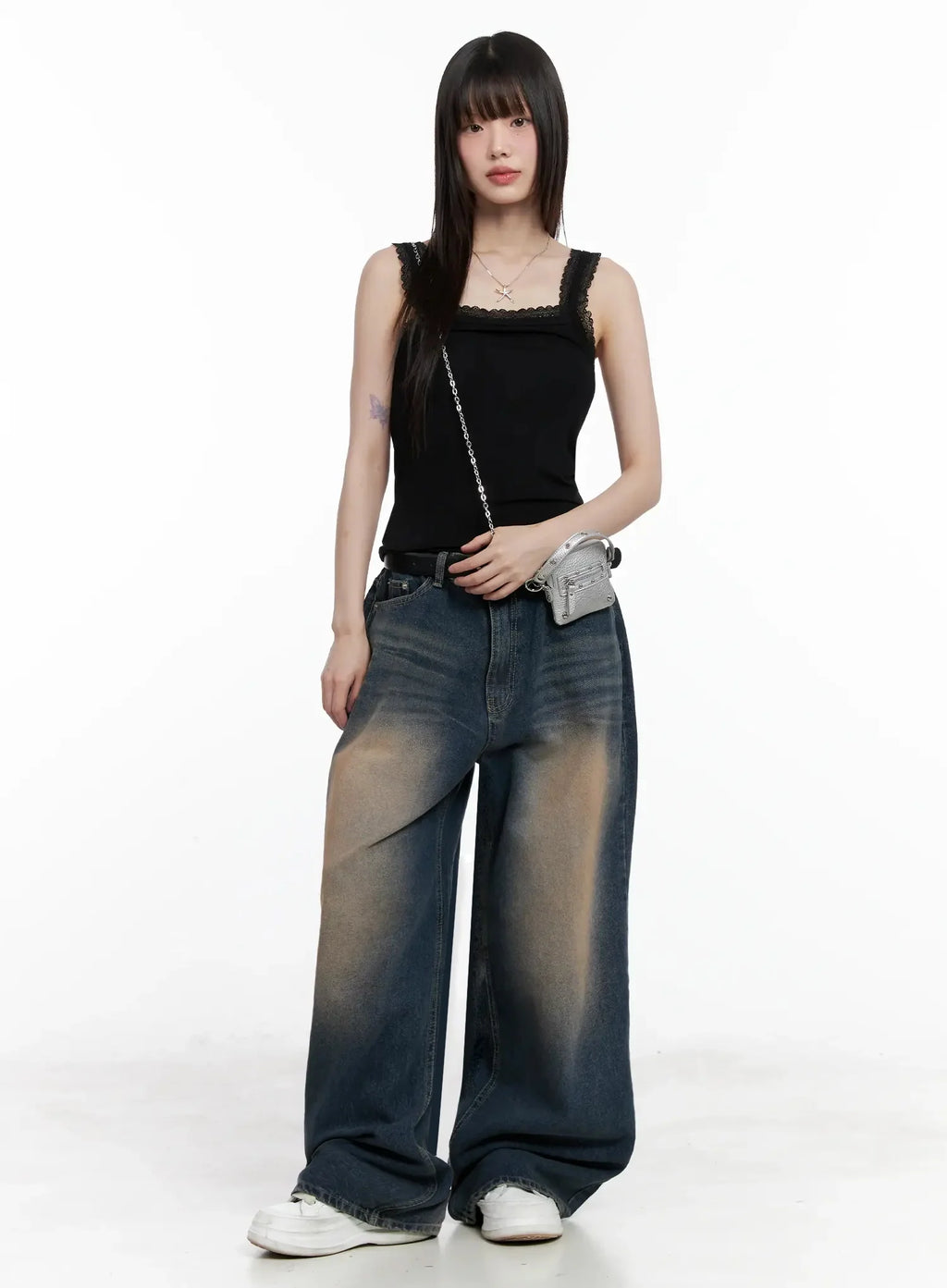 Solji Acid Washed Wide-Leg Jeans IL531
