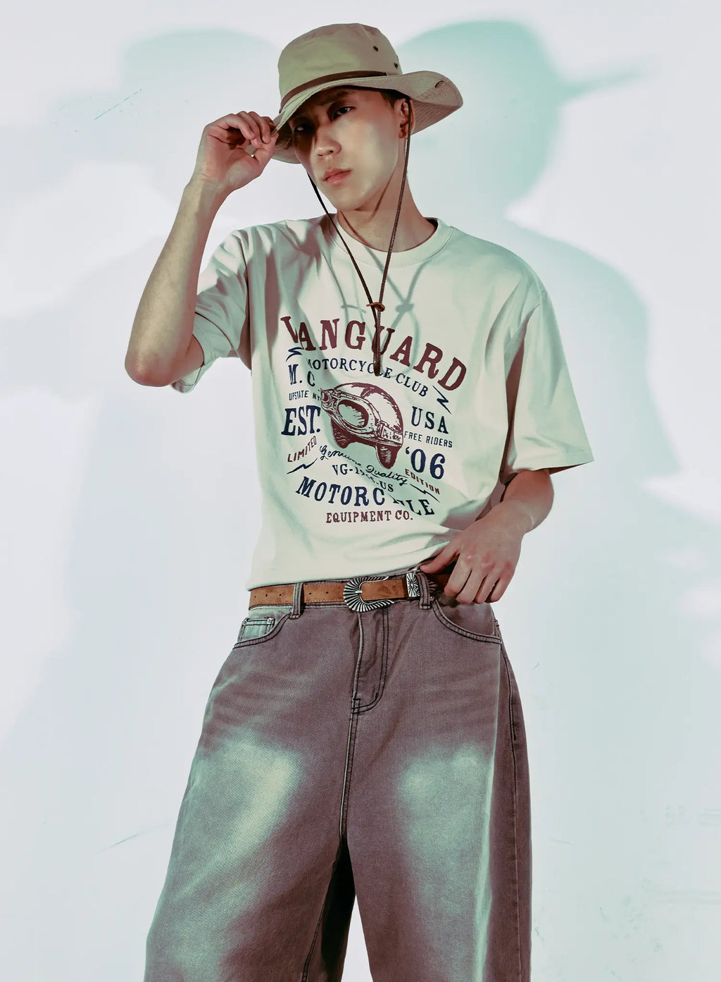 Men's Washed Wide-Leg Denim Jeans IL521