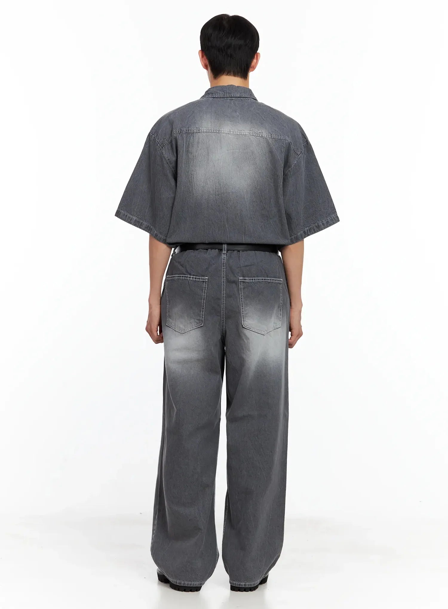 Men's Washed Denim Button-Up Top IL516