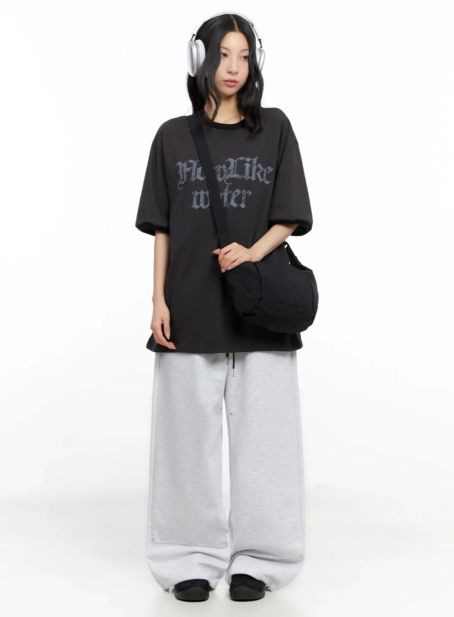 Wide-Leg Stud Accent Sweatpants IG508
