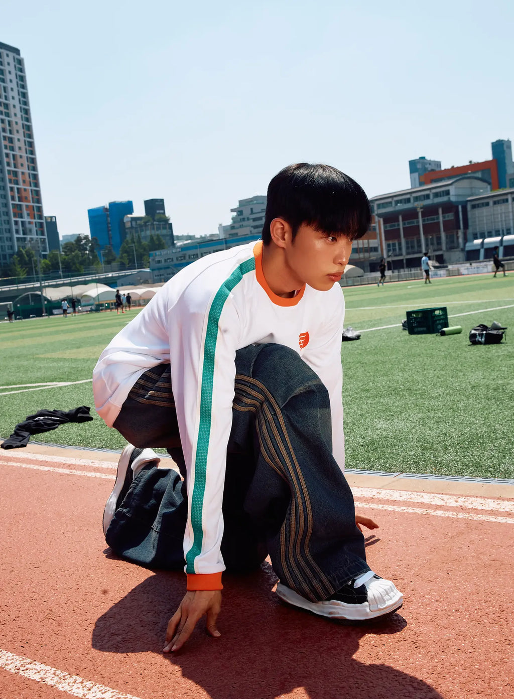 Men's Graphic Long-Sleeve Tee IL515