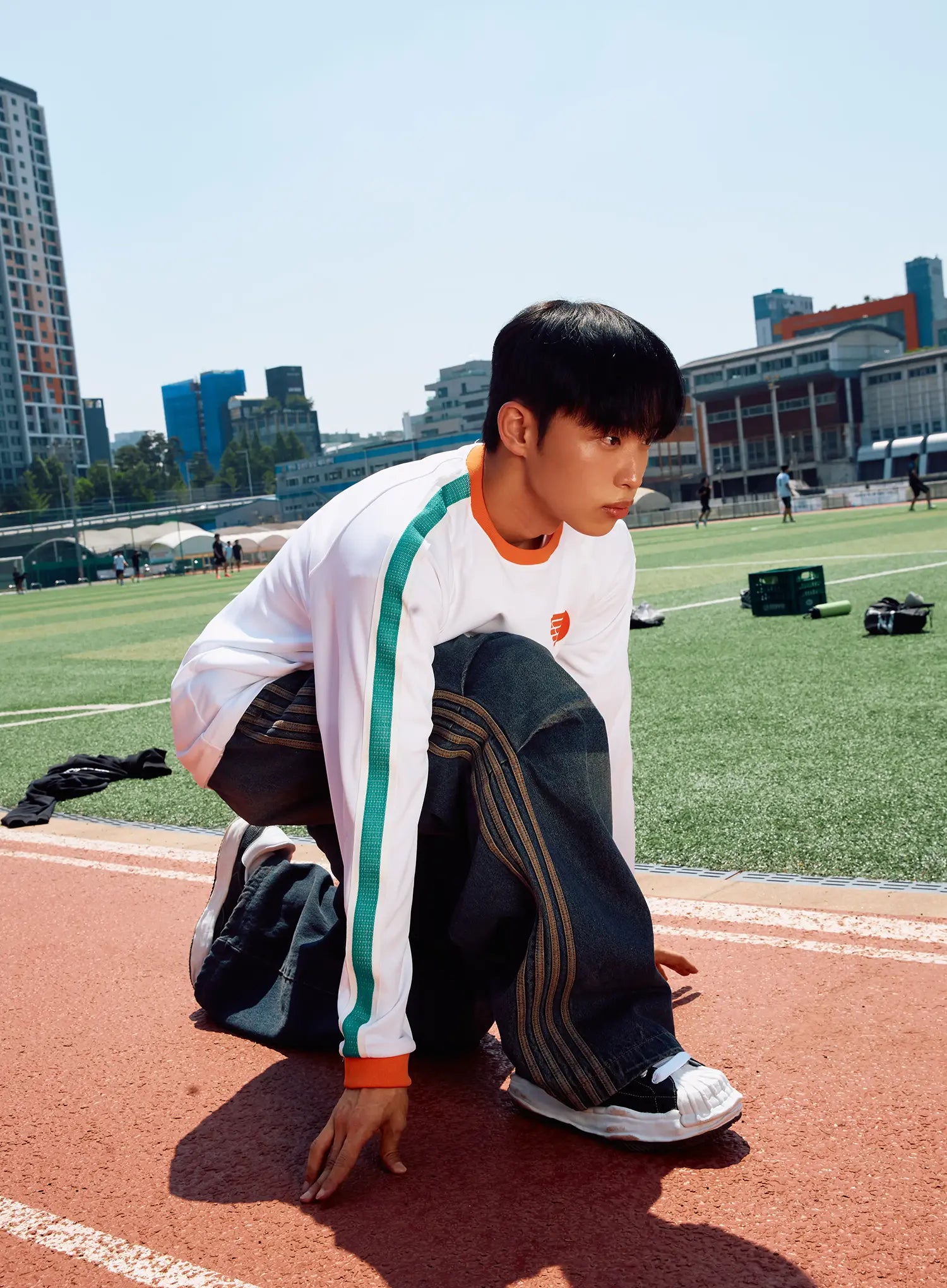 Men's Graphic Long-Sleeve Tee IL515